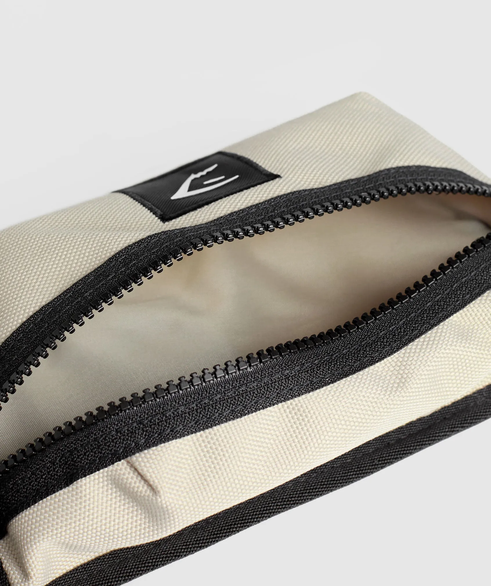 Gymshark Retro Sports Waistpack - Pebble Grey/Black