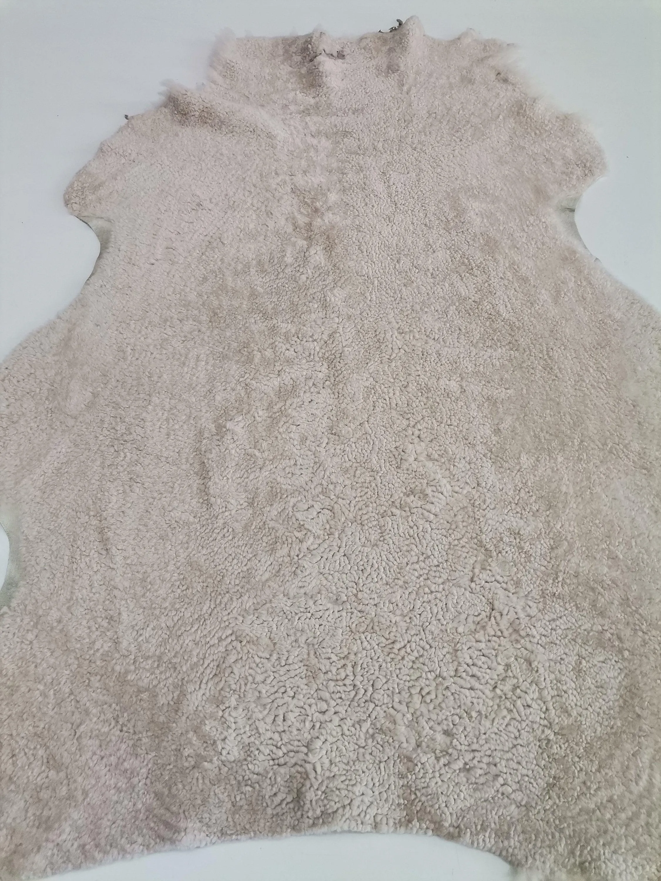Lambskin genuine leather, Sheepskin rugs leather sheets, natural wool hide