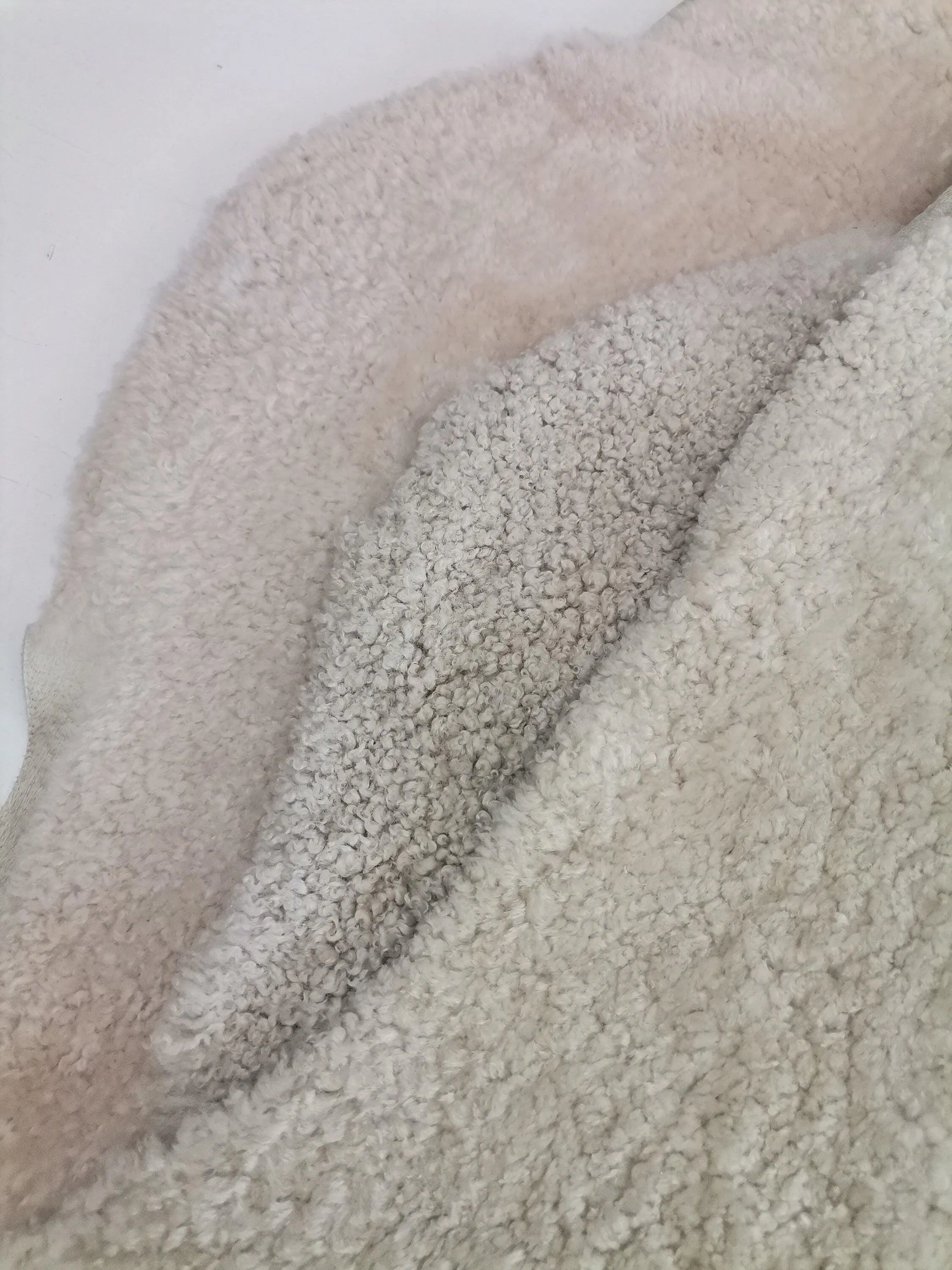 Lambskin genuine leather, Sheepskin rugs leather sheets, natural wool hide