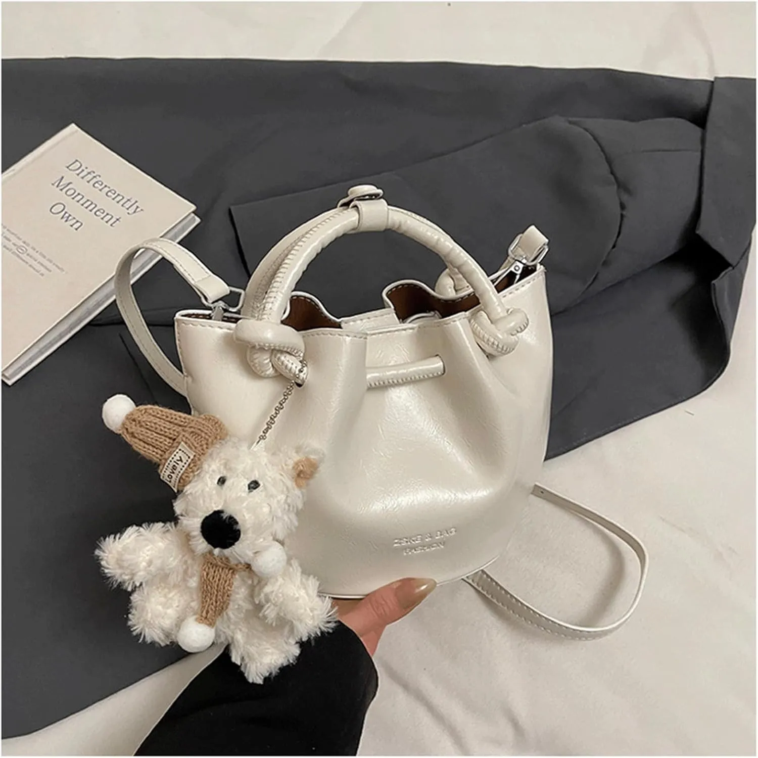 Mini Bucket Bag Leather Bucket Purse Vintage Purse Bag with Plush Bear Charm Crossbody Shoulder Handbag
