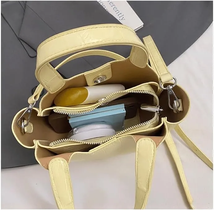 Mini Bucket Bag Leather Bucket Purse Vintage Purse Bag with Plush Charm Small Shoulder Crossbody Handbag
