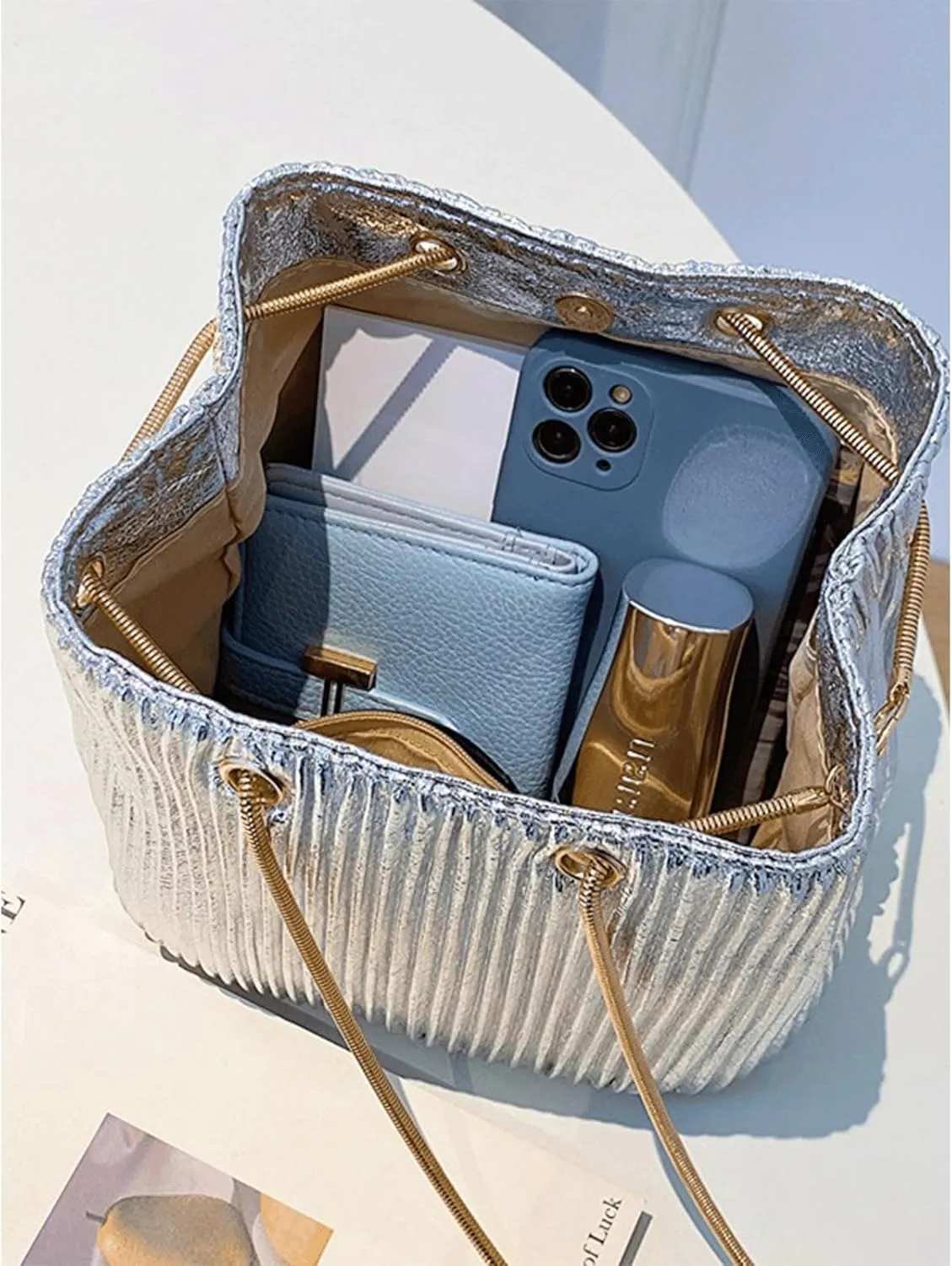 Mini Bucket Bag Metallic Pleated Leather Bucket Purse Vintage Drawstring Handbag Small Shoulder Crossbody Purse Bag