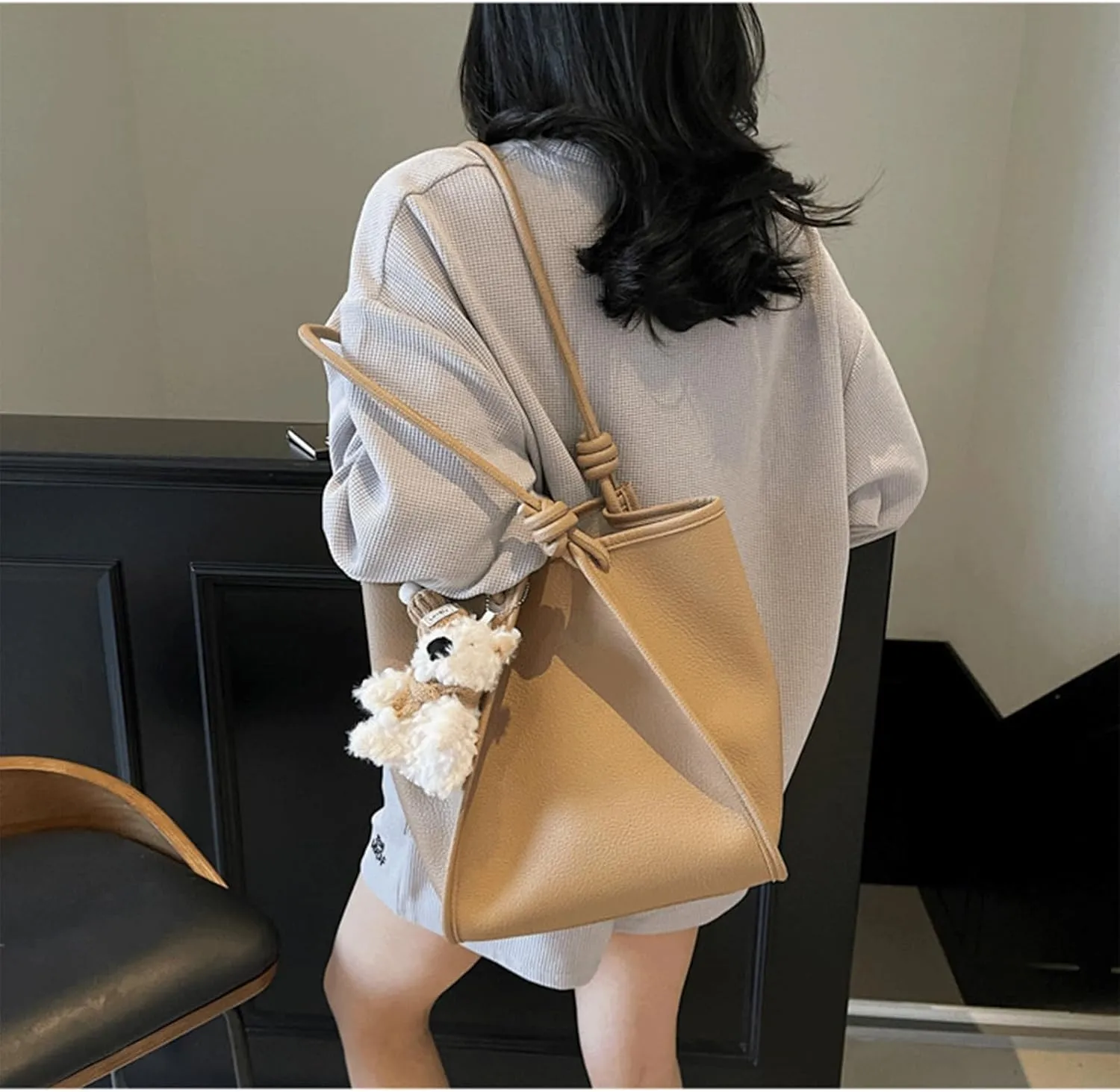 Mini Bucket Bag Vintage Leather Bucket Purse with Inner Pouch and Plush Charm Shoulder Purse Handbag