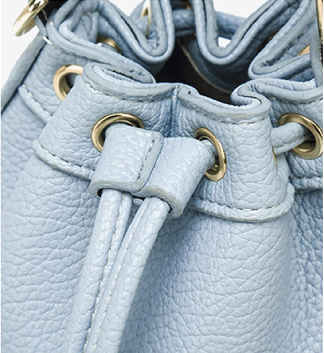 Mini Bucket Bag Vintage Pebbled Leather Bucket Purse with Plush Charm Drawstring Purse Bag Crossbody Shoulder Small Handbag