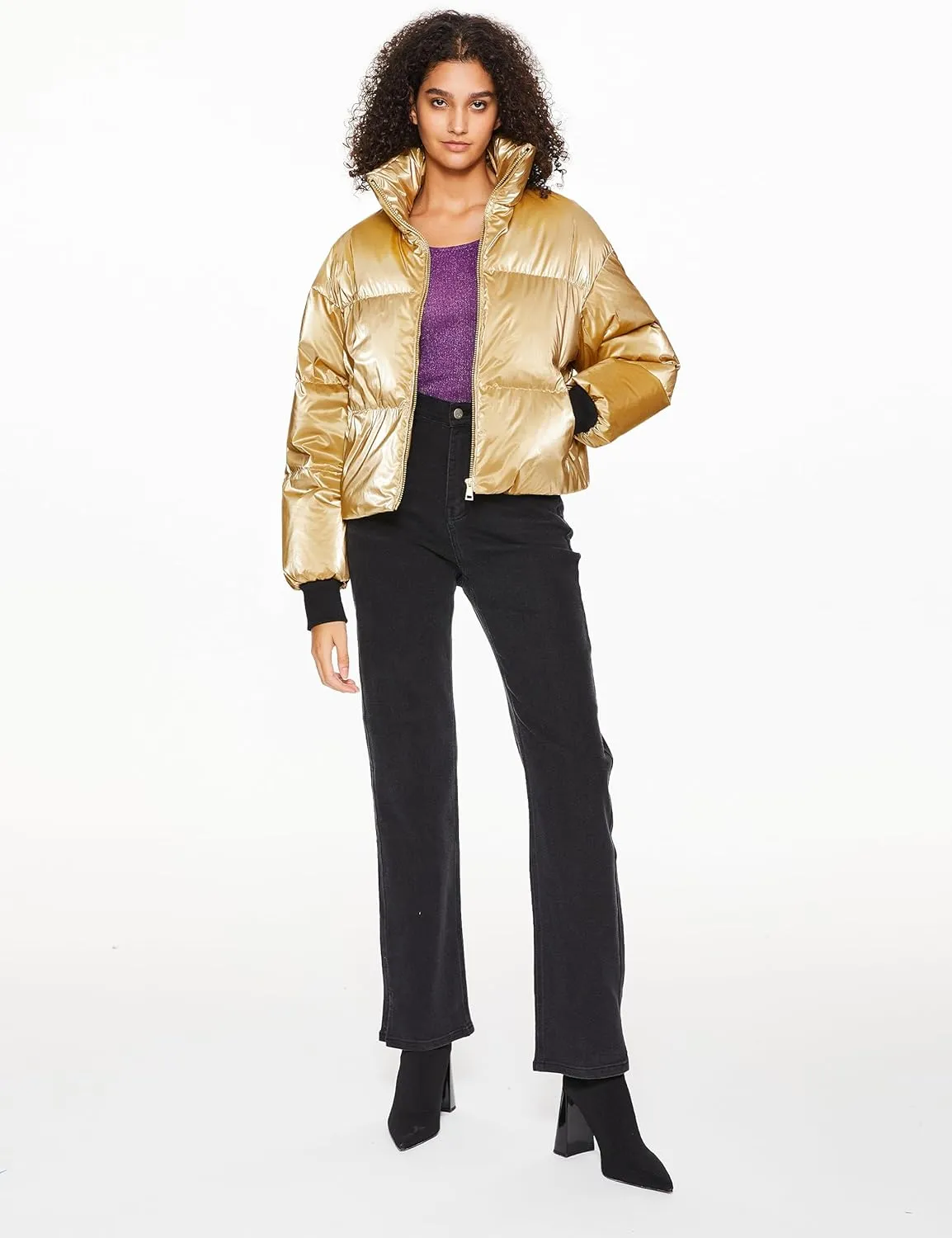 Orolay Shiny Cropped Winter Puffer Jacket for Women Metallic Quilted Down Coat Zip Up