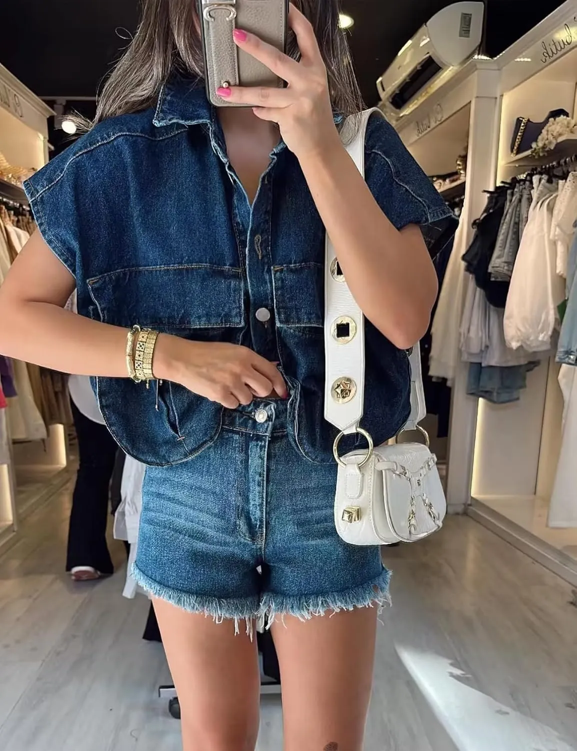 Perbai Womens Cropped Button Down Shirt Summer Collared Sleeveless Loose Denim Top with Pockets