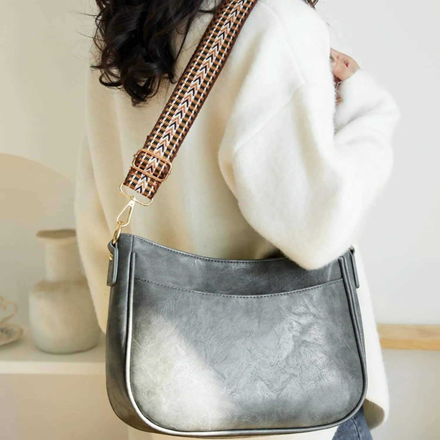 Vegan Leather Crossbody Bags for Women, Camera Shoulder Handbag Zipped Pockets Hobo Purse with Adjustable Wide Strap